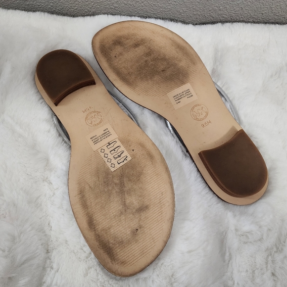 Michael Kors "Annie" Slides - Picture 3 of 3